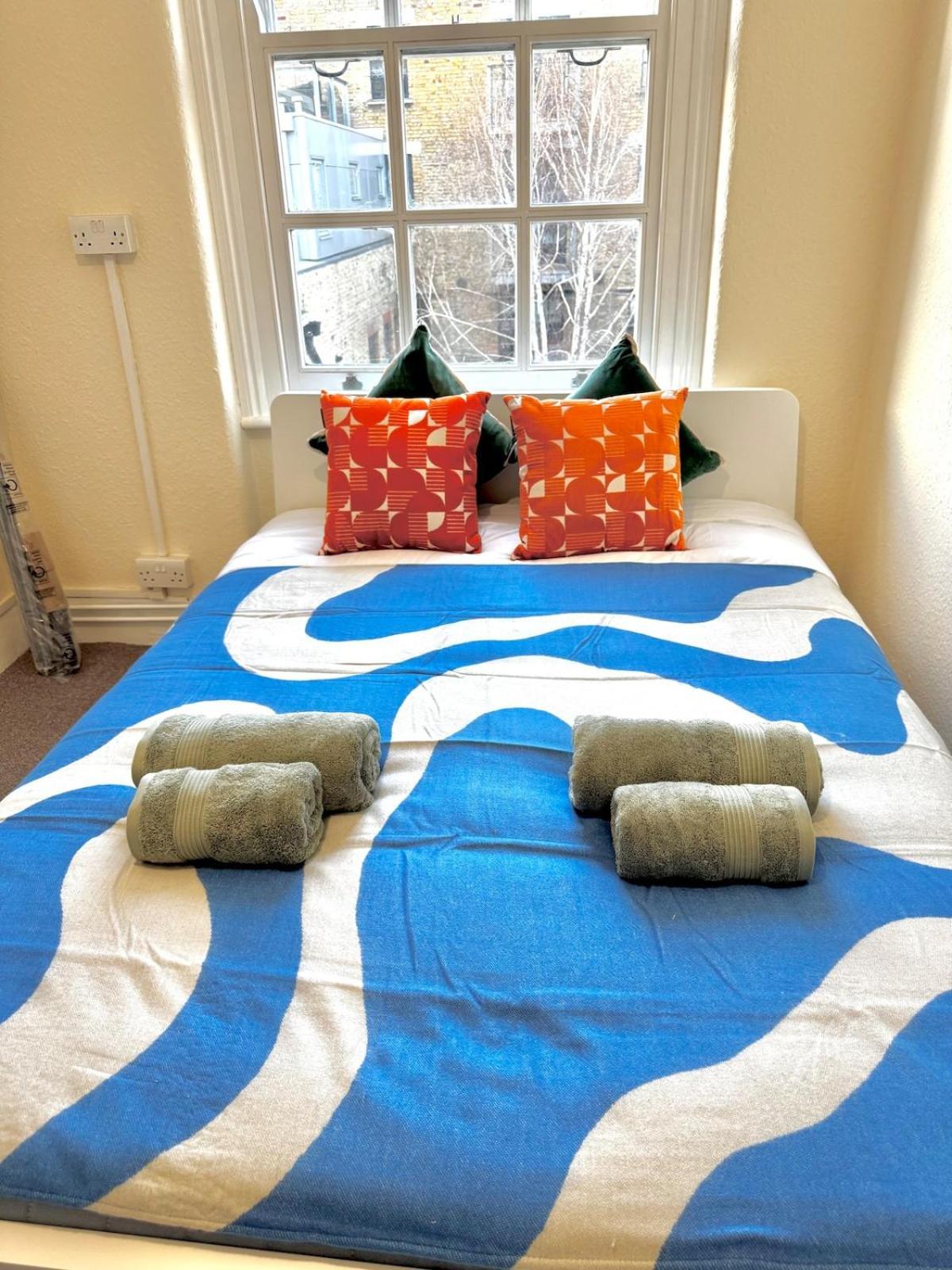 Bridge 1-bedroom Entire Apartament