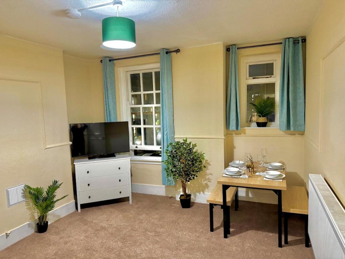 Apartament Bridge 1-bedroom Entire