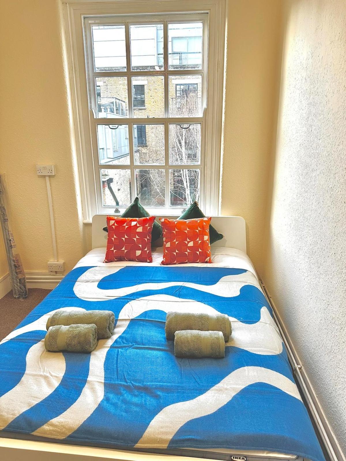 Bridge 1-bedroom Entire Londra